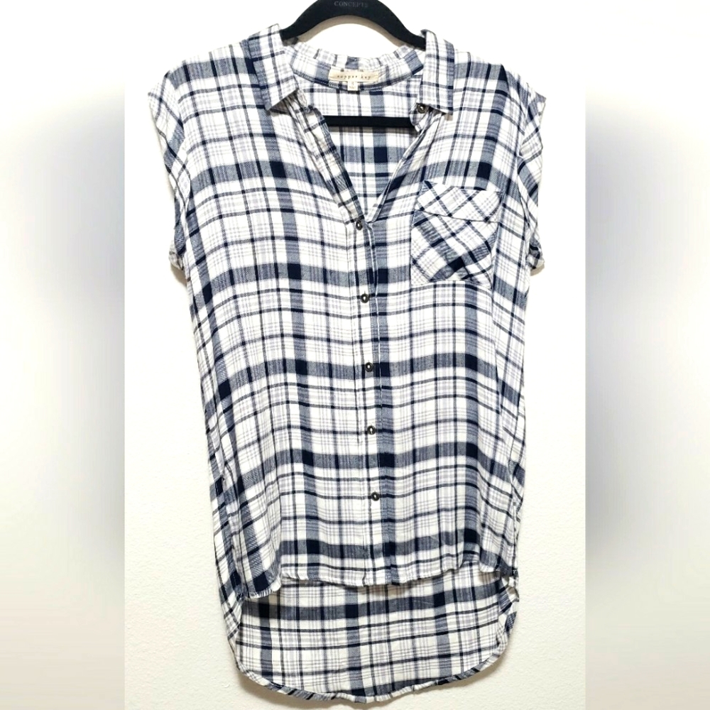 Loose Fitted Plaid Blouse